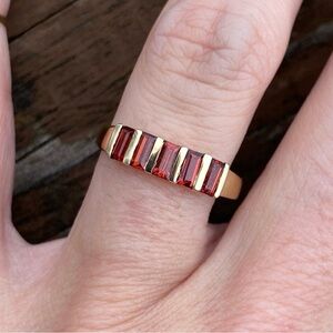 💖LOWEST PRICE-Vintage estate 10k yellow gold and garnet ring sz 6.5